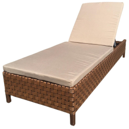 Шезлонг плетеный из ротанга STILO