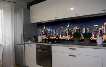 Кухонный фартук Ночной город 2000x600x1.5 мм глянец